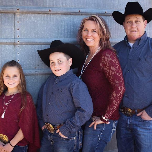 Meet your Posher, Crystal - Picture 1 of 1